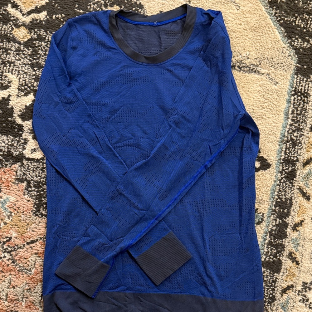 Lululemon relaxed fit swiftly size 8